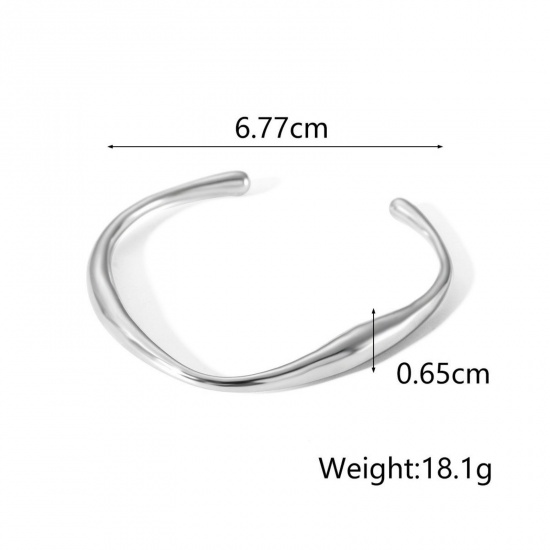 Picture of Wholesale 304 Stainless Steel Open Cuff Bangles Bracelets, Silver Tone Eco-friendly, Women's Stylish Simple & Casual Gift Jewelry Supply, 6.8cm Dia., 1 Piece
