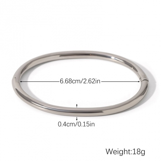 Picture of Wholesale 304 Stainless Steel Bangles Bracelets, Silver Tone Eco-friendly, Women's Stylish Simple & Casual Gift Jewelry Supply, 6.7cm Dia., 1 Piece