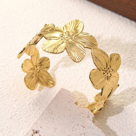 Picture of Wholesale Flower 304 Stainless Steel Open Cuff Bangles Bracelets, 18K Gold Plated Eco-friendly PVD Vacuum Plating, Women's Flora Collection Dainty Gift Jewelry Supply, 5cm Dia., 1 Piece