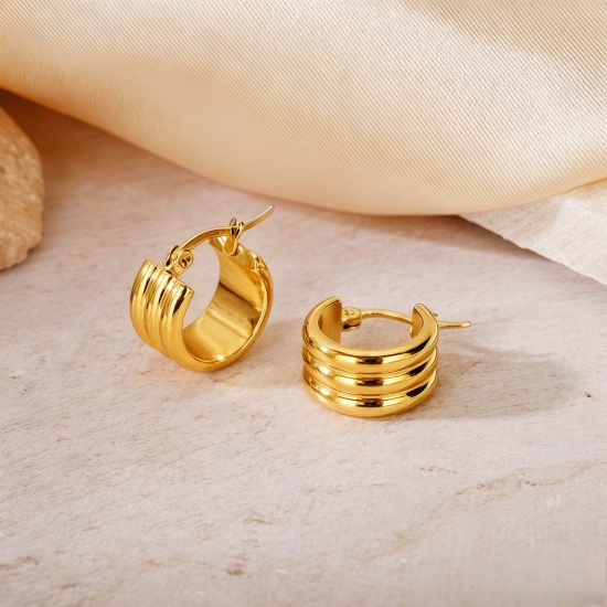 Picture of Wholesale Exquisite Stylish Huggie Hoop Earrings, 18K Gold Plated 304 Stainless Steel, Women's Eco-friendly Gift Jewelry Supply, 18mm Dia., 1 Pair