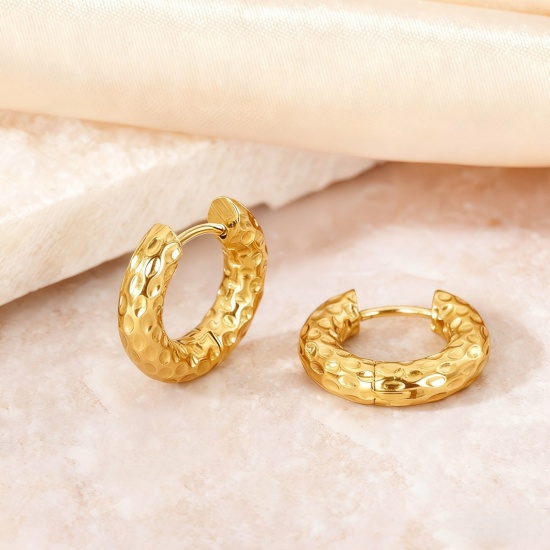 Picture of Wholesale Exquisite Stylish Huggie Hoop Earrings, 18K Gold Plated 304 Stainless Steel, Women's Eco-friendly Gift Jewelry Supply, 10mm Dia., 1 Pair