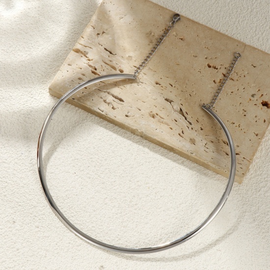 Picture of Wholesale Collar Neck Ring Necklace, Silver Tone 304 Stainless Steel Women's Eco-friendly Simple Minimalist Gift Jewelry For Retailer, 13.5cm Dia., 1 Piece
