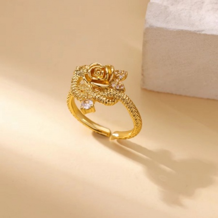 Image de Bagues En Gros Plaqué Or 18K en Laiton, aux Femmes Cadeau Fleur à Strass Transparent Ouvert Ajoustable Respectueux de la Nature Exquis À la Mode Fournitures de Bijoux 1 Pièce