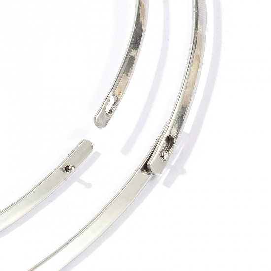 Picture of Wholesale Collar Neck Ring Necklace, Silver Tone 304 Stainless Steel Women's Classic Ethnic Style Gift Jewelry For Retailer, 44cm(17.3") long, 1 Piece