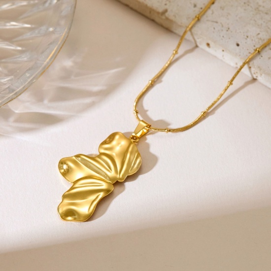 Picture of Wholesale Leaf Pendant Charm Necklace, 18K Gold Plated 304 Stainless Steel Women's Eco-friendly Vacuum Plating Exquisite Stylish Gift Jewelry For Retailer, 40cm(15.7") + 5cm(2") long, 1 Piece