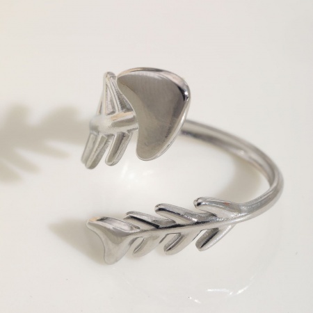 Picture of Wholesale Women's Gift Arrowhead Open Adjustable Rings, Silver Tone 304 Stainless Steel, Eco-friendly Ocean Jewelry Stylish Jewelry Supply, 18mm(US Size 7.75), 1 Piece