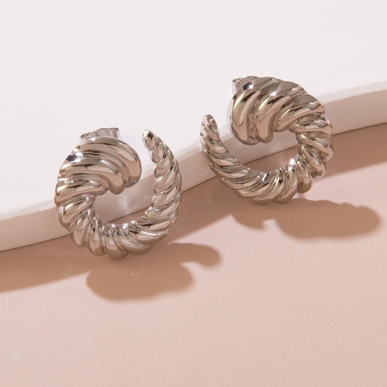 Picture of Wholesale Stylish Dainty Ear Post Stud Earrings, Spiral Silver Tone 304 Stainless Steel, Women's Gift Jewelry Supply, 1 Pair