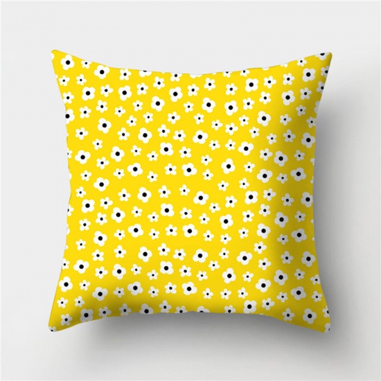 Immagine di Peach Skin Fabric Printed Pillow Cases Yellow Square Flower Home Textile 45cm x 45cm, 1 Piece